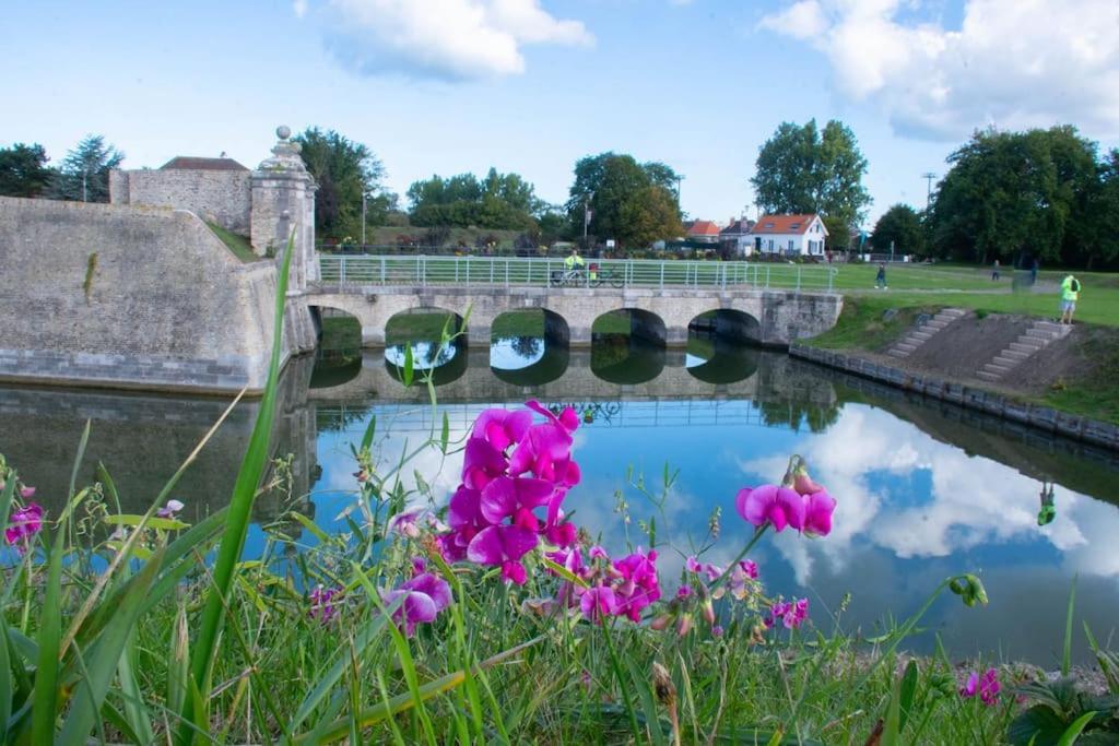 La Maison Du Bastion - Gravelines Centre Екстер'єр фото